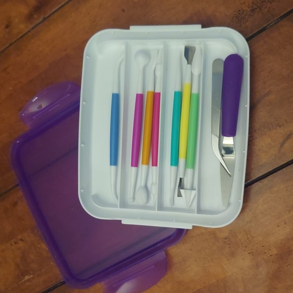 WILTON | FONDANT TOOL SET - Picture 2 of 5